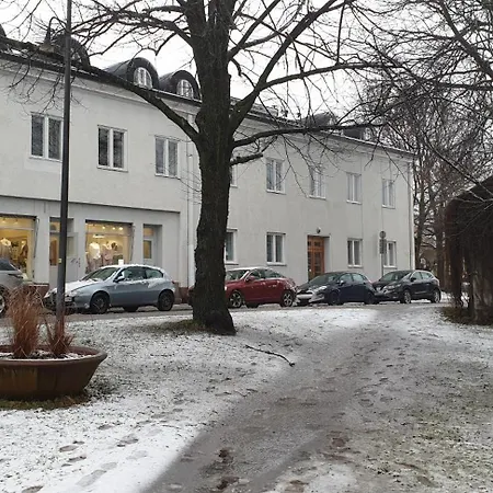 Arkadia, Modern With Separate Kitchen Room, Incl Parking Apartment