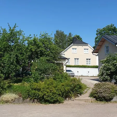 Huoneisto Arkadia, Modern With Separate Kitchen Room, Incl Parking *